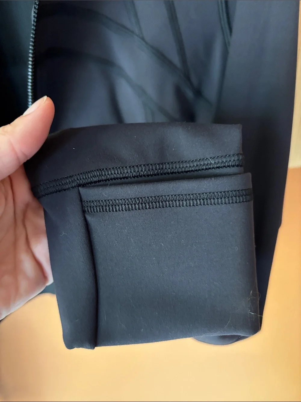 lululemon athletica 2010 special edition black cropped define jacket.